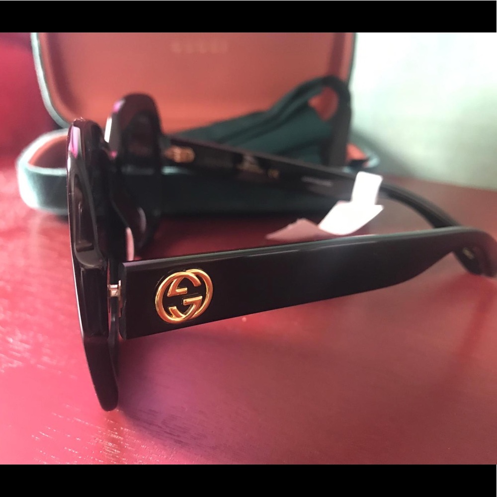 NEW! 🤩GUCCI OVERSIZED SQUARE SUNGLASSES 54mm - Picture 4 of 8